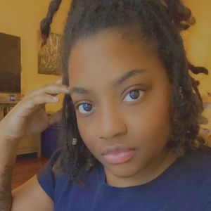 Meet your Posher, Katelin